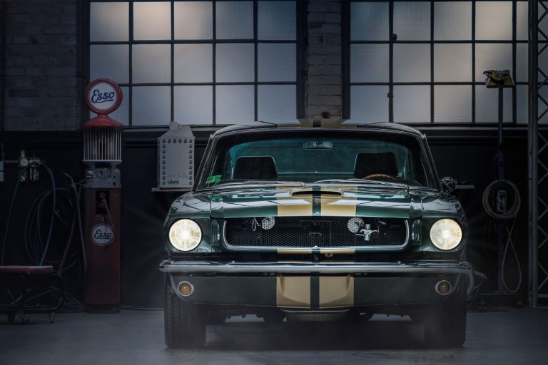 Mehr über den Artikel erfahren Frühjahrs-Check für Oldtimer: So starten Sie sicher in die Saison