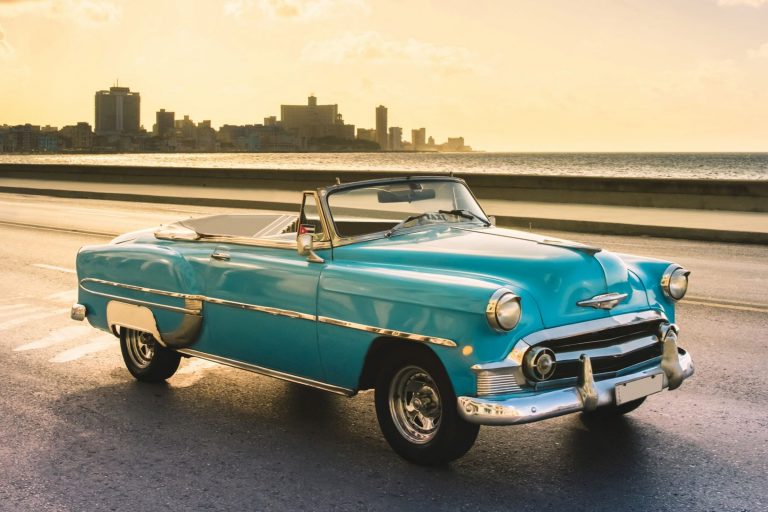 Mehr über den Artikel erfahren Einbecker Oldtimertage 2024: Ein Fest für Klassik-Automobil-Liebhaber