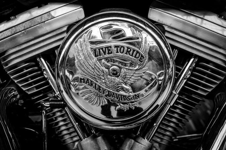 Mehr über den Artikel erfahren Harley-Davidson Certified: Vertrauen in Gebrauchtmotorräder durch umfassende Prüfung